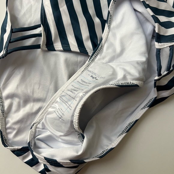 Kenny Flowers the Hamptons Navy Striped One Piece Swimsuit - Picture 5 of 6